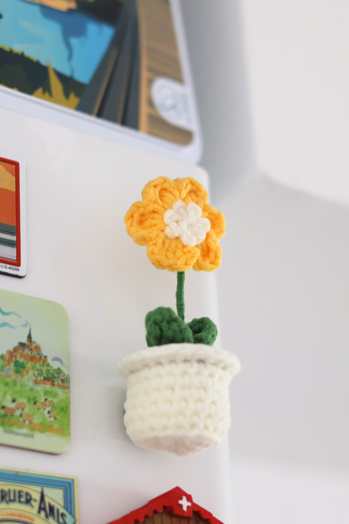Magnet Fleur Éclat Doré
